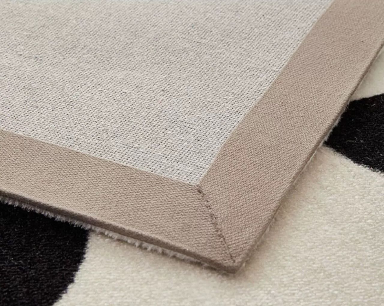 Nordic Style Minimalist Geometric Rug