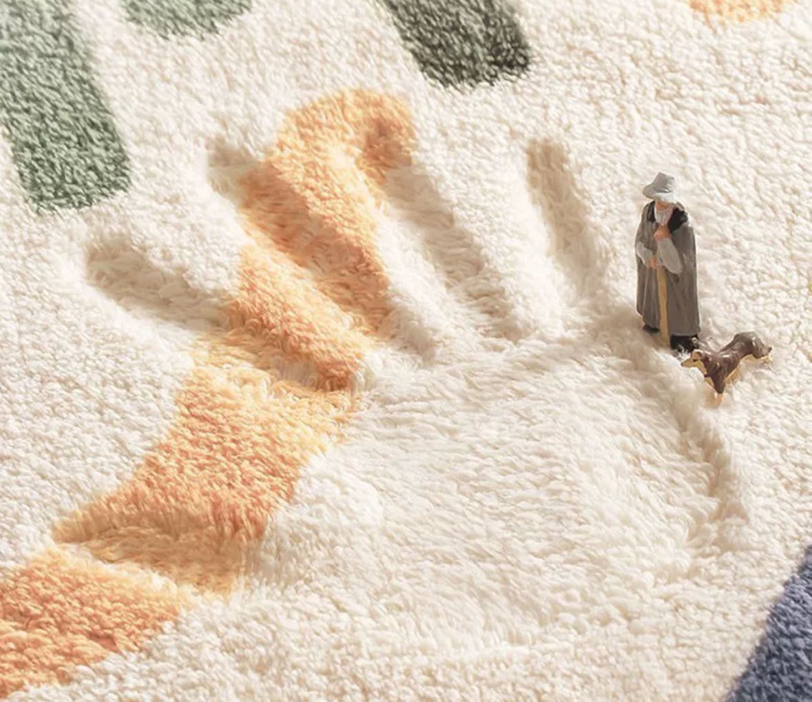 Round Children's Playful Rug