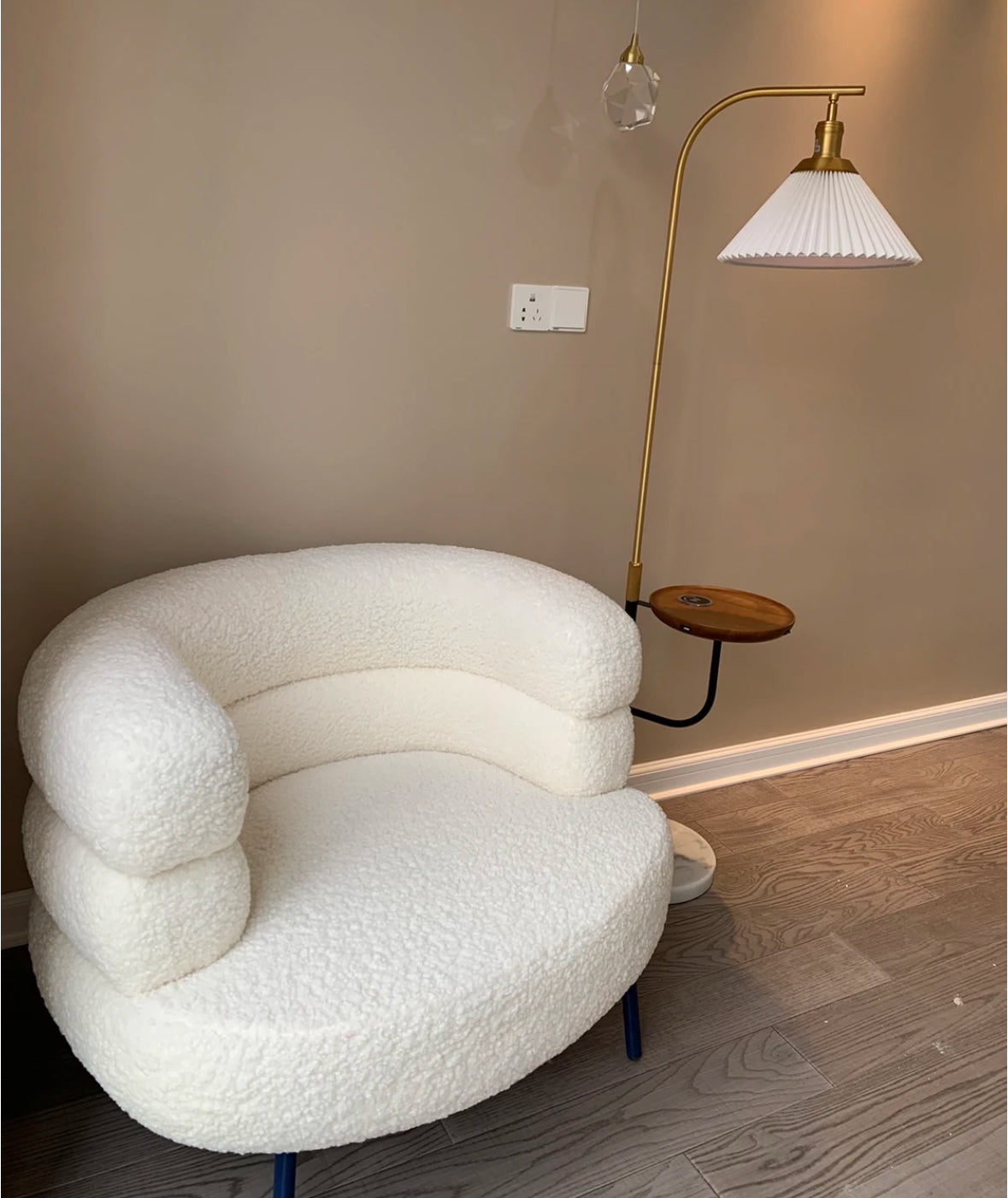 Nordic Minimalist White Single Chair Sofa