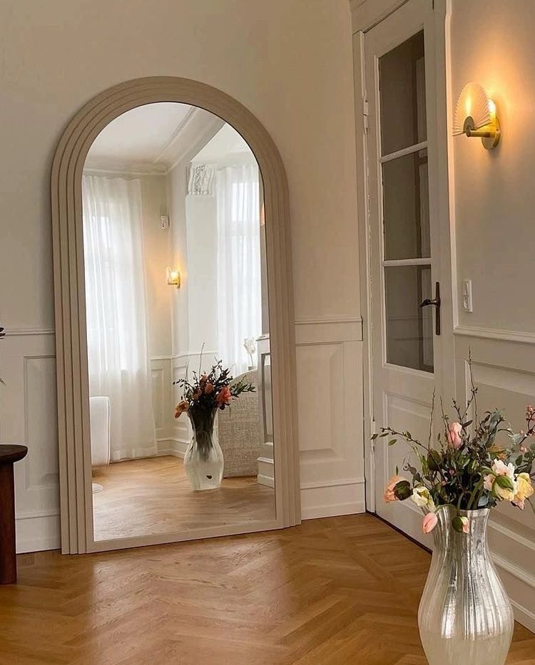INS Style Luxury Full-Length Floor Mirror